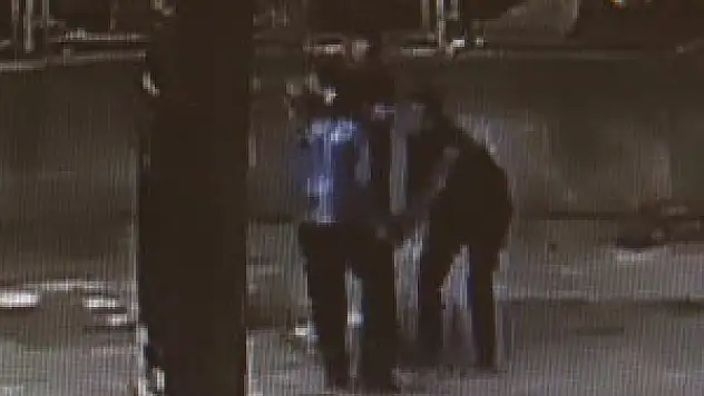 15 yaşındaki çocuğun telefonu gasp edildi