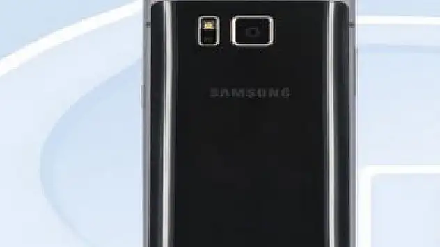 İşte Samsung'un yeni telefonu