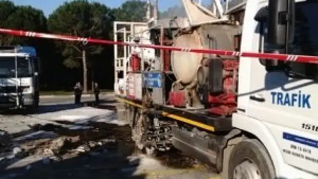 Şerit boyama aracında patlama: 2 yaralı