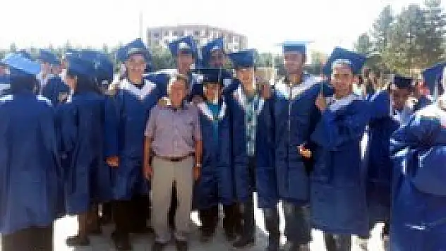 Kulu'da öğrencilerin karne sevinci