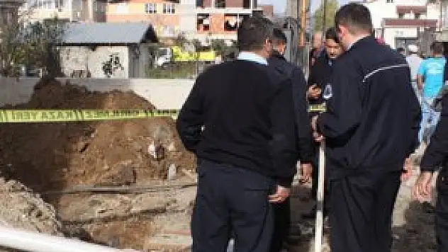 Göçük altında kalan işçi kurtarılamadı