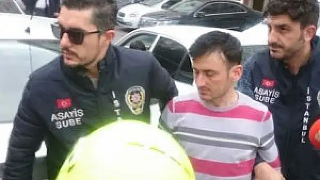 Kız arkadaşını sokak ortasında öldürüp polise teslim oldu