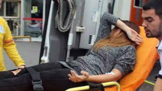 Genç öğretmene öğretmenler gününde kapkaç şoku