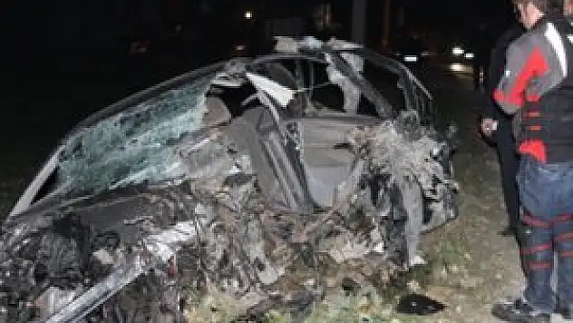 Bursa'da aşırı hız can aldı: 1 ölü 1 yaralı