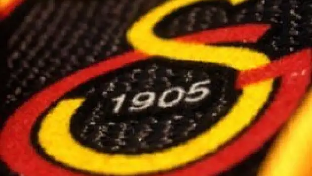 Galatasaray 23 yıl sonra şampiyon oldu