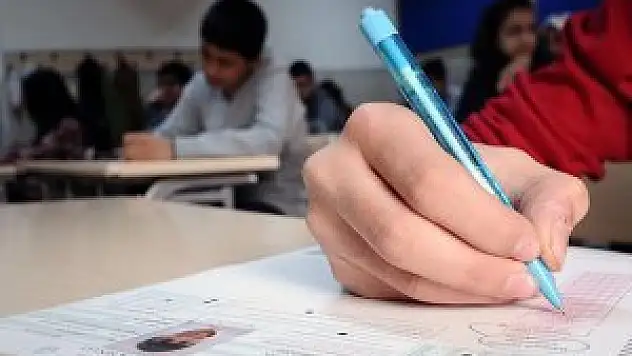TEOG sınavında bir soru iptal edildi