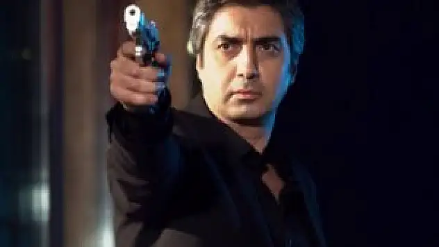 Kurtlar Vadisi'ne Fener darbesi!