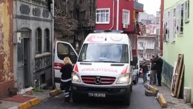 Boğazında kalan poğaça hayatından etti