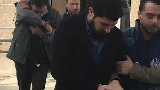 İzmir'deki sahte içki operasyonunda 4 tutuklama