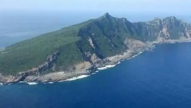 Philippines warns of pro-China South China Sea ruling