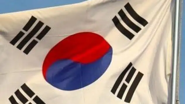 SKorean PM warns masked protesters against violence