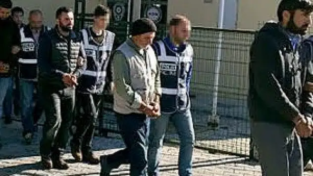 İnsan kaçakçılarına operasyon! 14 tutuklama