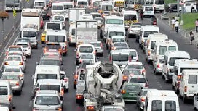 Trafiğe kaydı yapılan taşıt sayısı yüzde 12,5 arttı