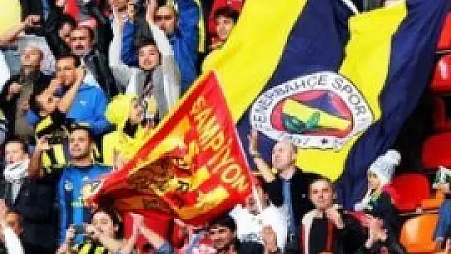 Tribünlerde sivil polis dönemi