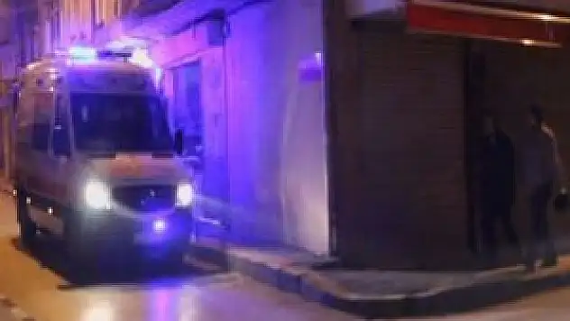 Masaj salonunda kalbine yenildi