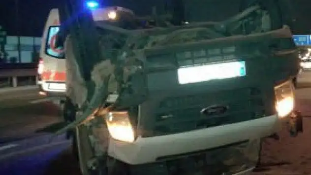 İşçi servisi takla attı: 1 ölü, 7 yaralı