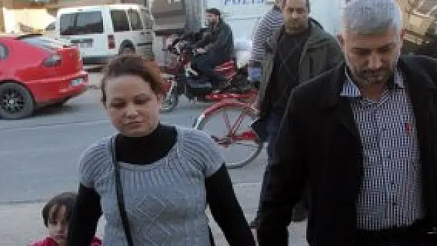 Şarjı bitince en azından 4 bileziği kurtardılar!