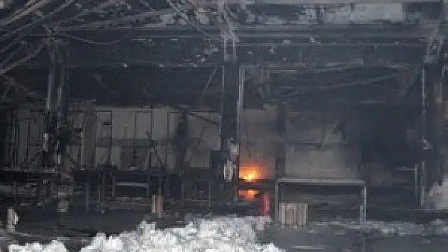 Plastik fabrikasında yangın