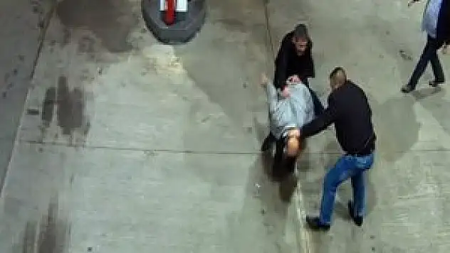 Benzinlikteki cinayet saniye saniye kamerada