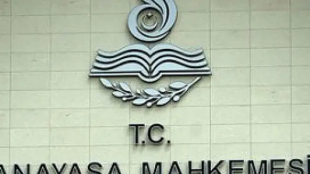 Emekli Sandığı Kanununa kısmi iptal