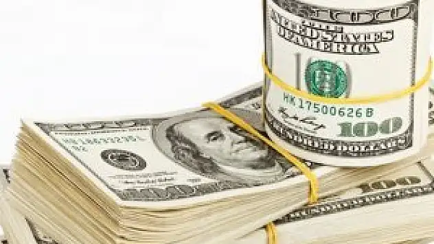Dolar 2 ayın en yüksek seviyesinde