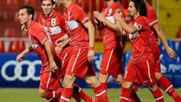 Futbolda ilk maçta galibiyet