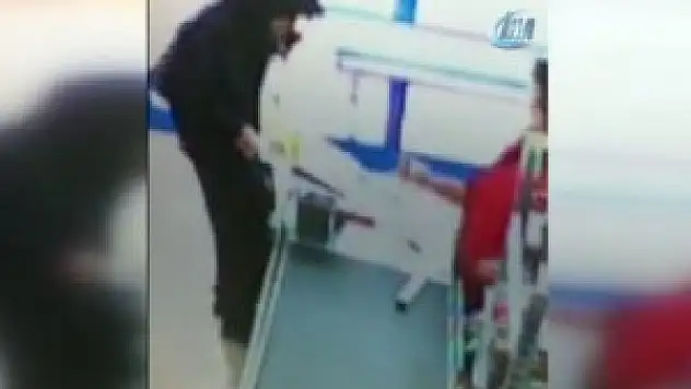 Uyuşturucu parası için market soydu