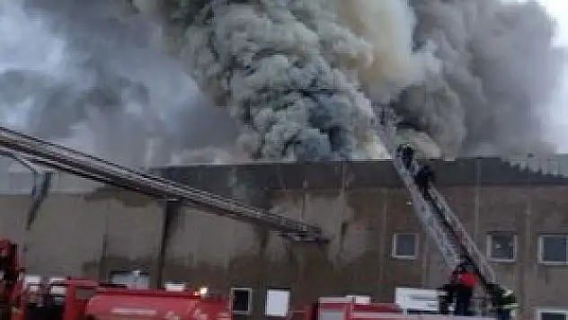 Et entegre tesisi alev alev yandı