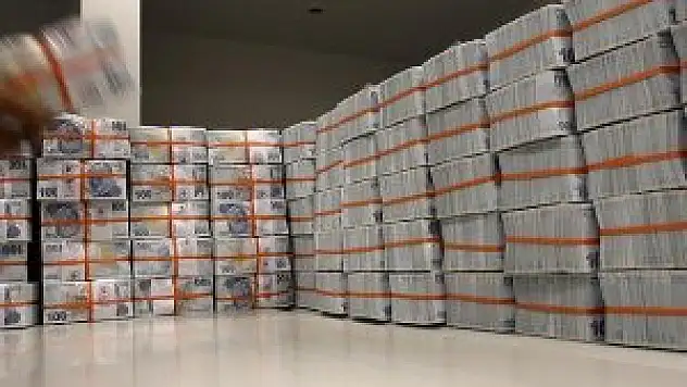 Bütçe kasımda fazla verdi