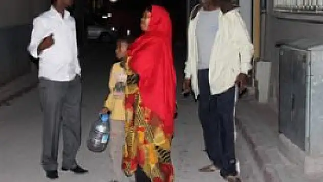 Annesiyle tartıştı, tuvalette kendini vurdu