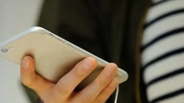 Üniversite sınavlarına 'cep'ten hazırlık