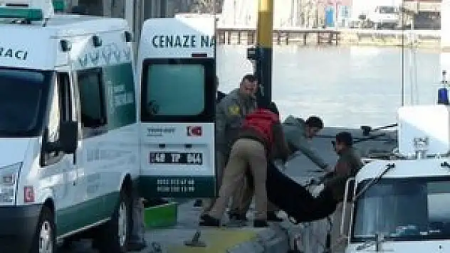 Ege Denizi'nde tekne faciası: 4 ölü