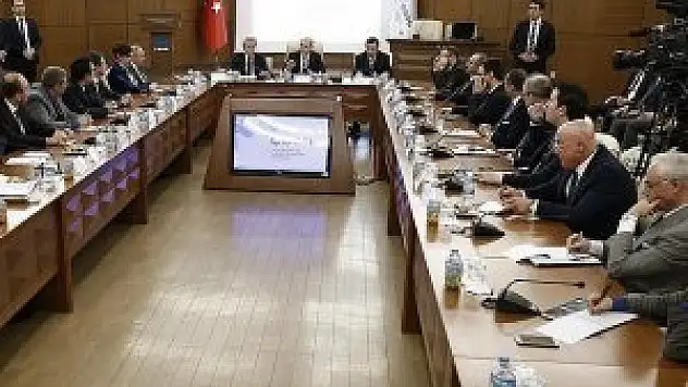 Asgari ücret için üçüncü toplantı başladı