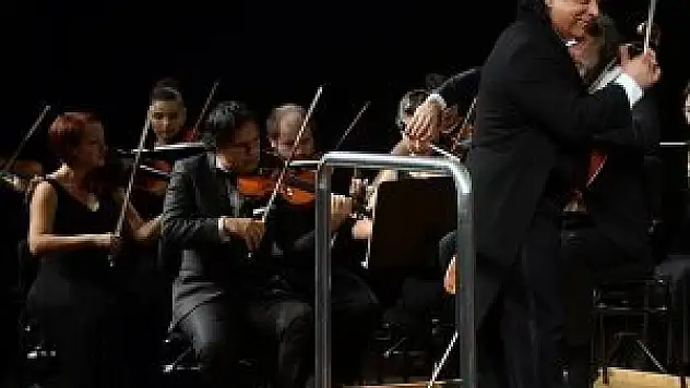 Ünlü orkestra şefi Rahbari, Antalya'da