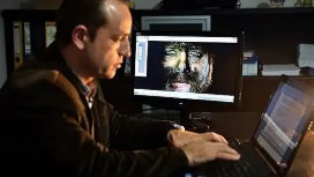 ''Mutlak Karanlık Hayatlar'' film olacak