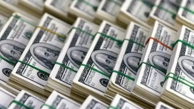 TCMB kararının ardından borsa düştü, dolar yükseldi