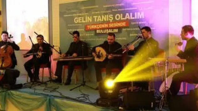 Türkçenin Sesi Radyosu açıldı