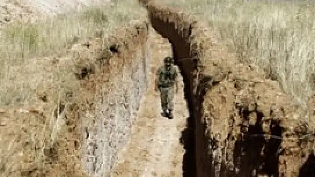 Sınırda dev kanallar