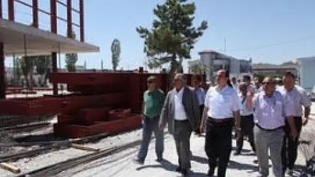 Başkan Altay Selçuklu'yu ileriye taşıyoruz