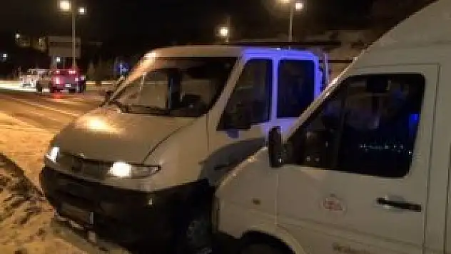 Kar yağışı kazayı da beraberinde getirdi