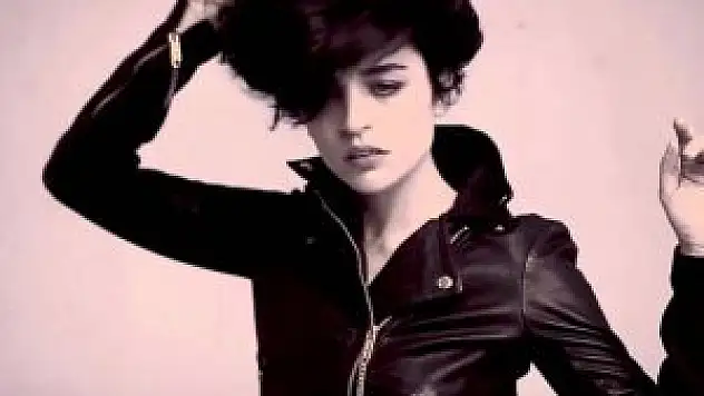 Türk'le evlenmem dedi, 8 ay sonra Türk'le evlendi