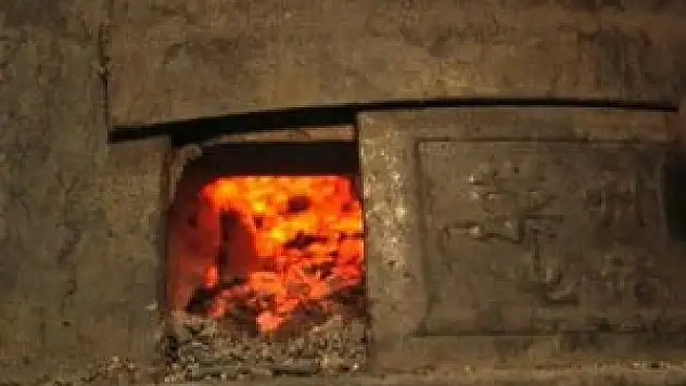 Yaşlı kadın ve kızı soba kurbanı