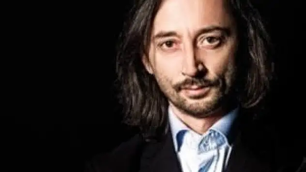 Tanklar Kabe'ye dayanmadan...