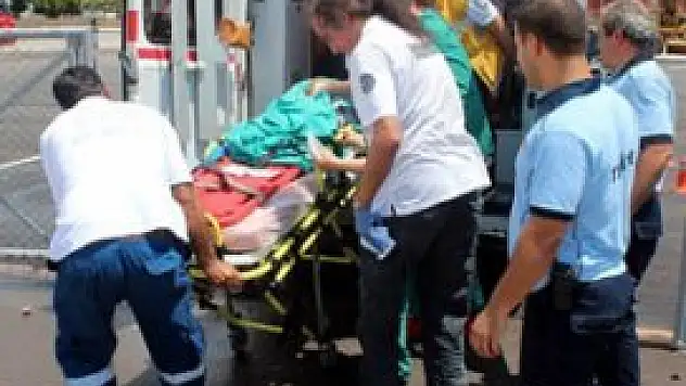 Babası fark etmeden traktörle bebeğini ezdi!