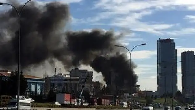 Maltepe'deki yangın kontrol altına alındı