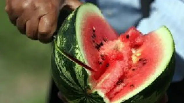 Diyet yapanlara 'karpuz-peynir' uyarısı