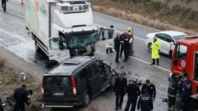 Antalya'da kaza: 3 ölü 2 yaralı