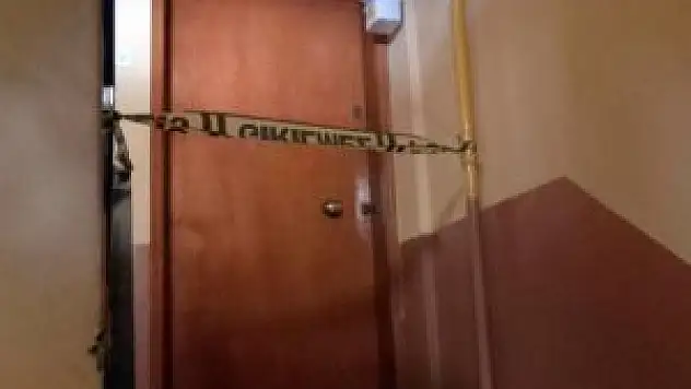 Boşanmak üzere olduğu eşini silahla vurdu