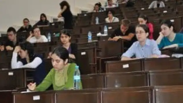 Kopya çekene 4 yıl hapis