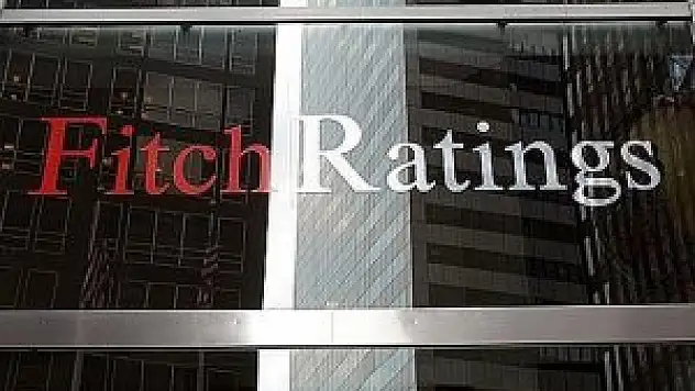Fitch: Gelişen piyasalarda riskler devam edecek